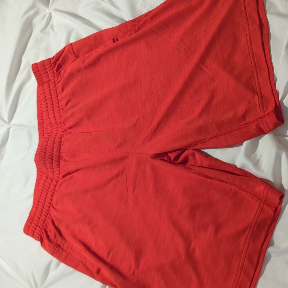 Men's DSG athletic shorts with pockets